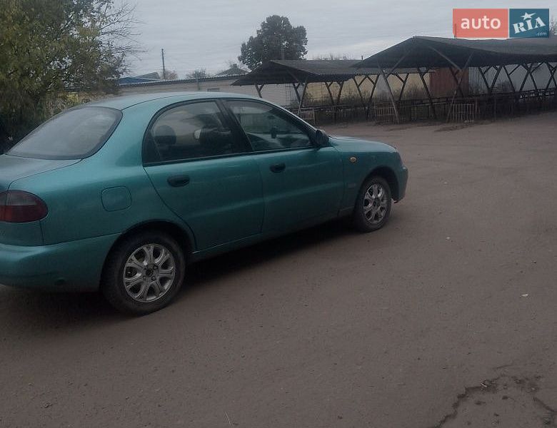 Седан Daewoo Lanos 1998 в Конотопі