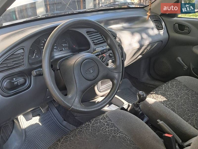 Седан Daewoo Lanos 2006 в Кривом Роге