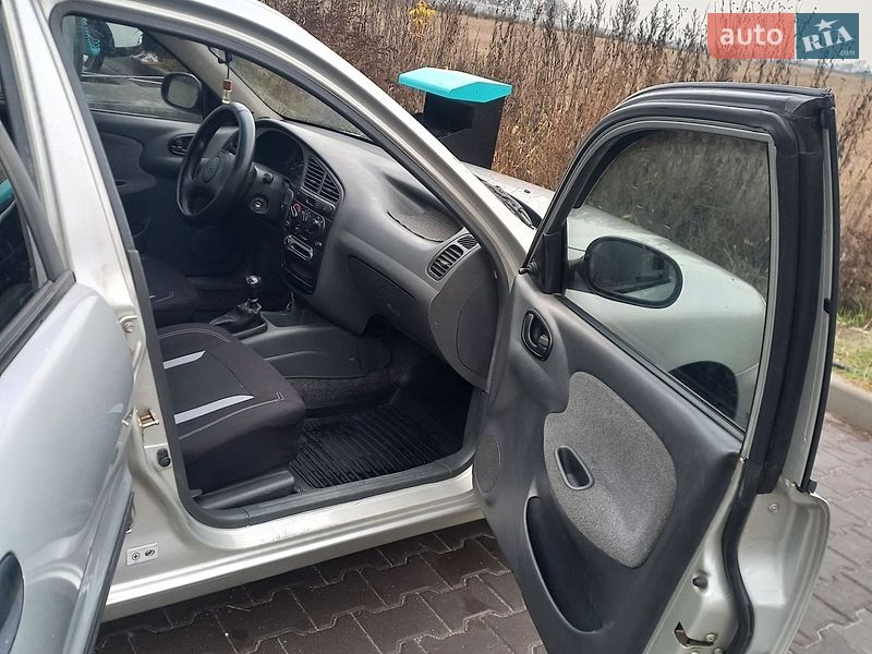 Седан Daewoo Lanos 2007 в Киеве