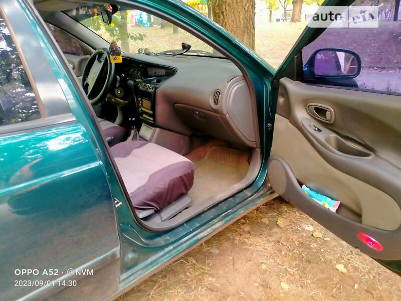 Седан Daewoo Leganza 2000 в Кривому Розі