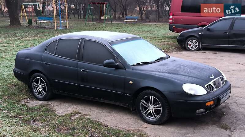 Daewoo Leganza 1998
