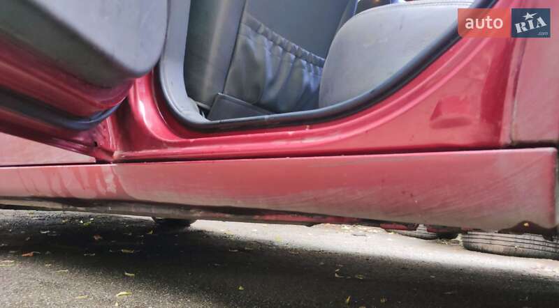Седан Daewoo Leganza 2001 в Киеве