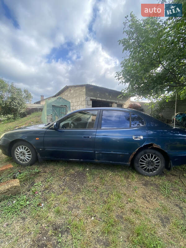 Седан Daewoo Leganza 1999 в Киеве