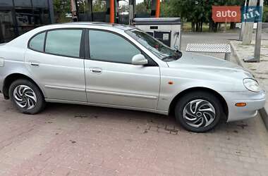 Седан Daewoo Leganza 2000 в 