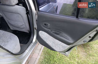 Седан Daewoo Leganza 1999 в 