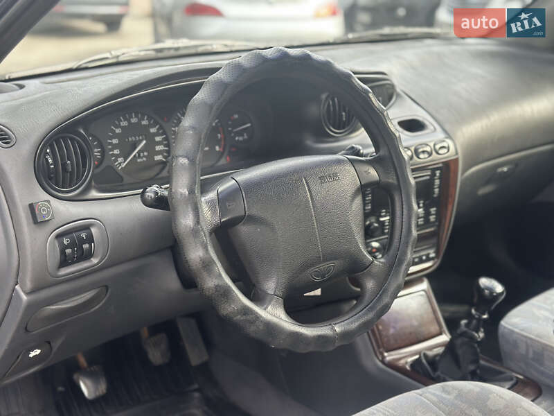Седан Daewoo Leganza 1999 в Киеве