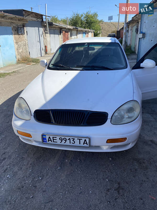 Daewoo Leganza 1999