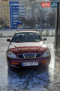 Седан Daewoo Leganza 2001 в Днепре