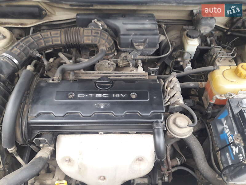 Седан Daewoo Leganza 2001 в Миколаєві