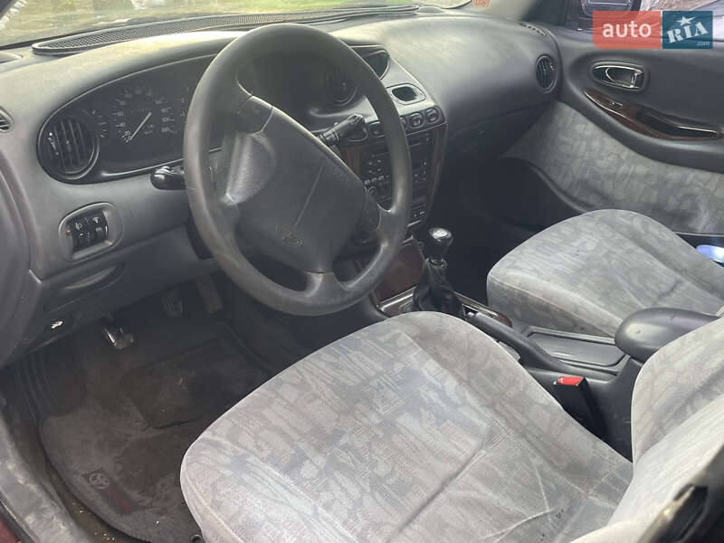 Седан Daewoo Leganza 1999 в Стрые