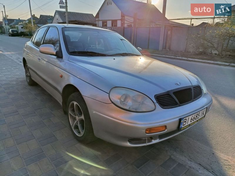 Daewoo Leganza 1998