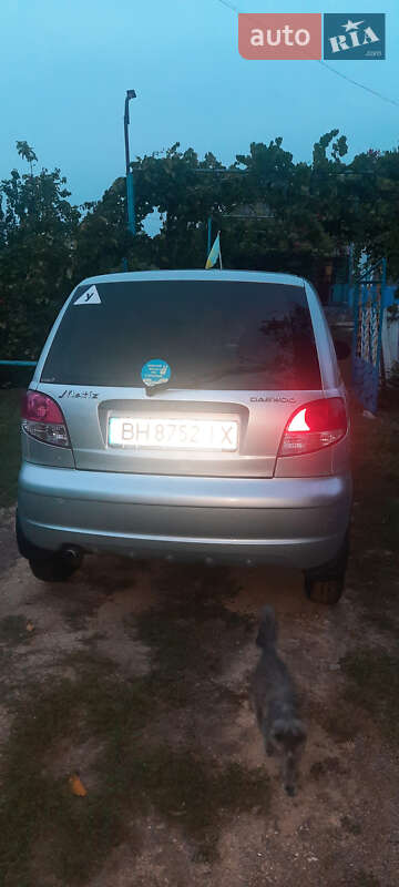 Хэтчбек Daewoo Matiz 2011 в Окнах