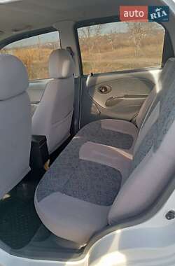 Хэтчбек Daewoo Matiz 2011 в 