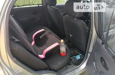 Хэтчбек Daewoo Matiz 2012 в 