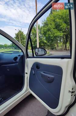 Хетчбек Daewoo Matiz 2013 в 