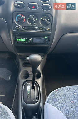 Хэтчбек Daewoo Matiz 2011 в 