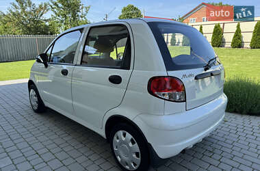 Хэтчбек Daewoo Matiz 2013 в 