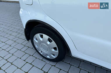 Хэтчбек Daewoo Matiz 2013 в 