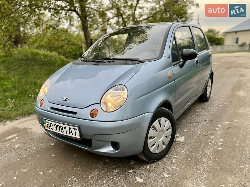 Хэтчбек Daewoo Matiz 2011 в 