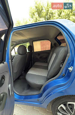 Хэтчбек Daewoo Matiz 2010 в 