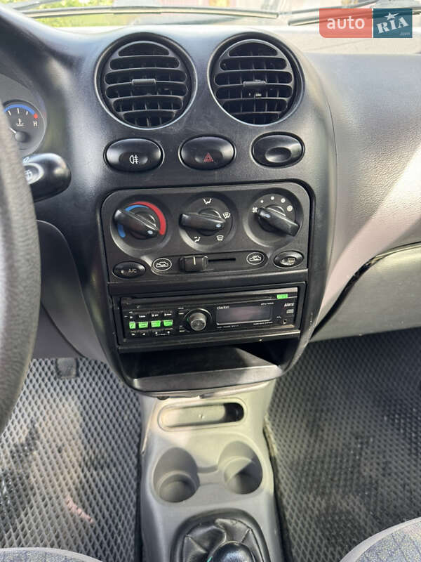 Хэтчбек Daewoo Matiz 2012 в Дубровице