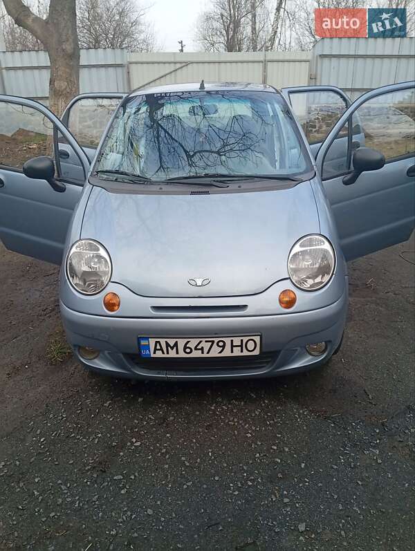 Хэтчбек Daewoo Matiz 2011 в 