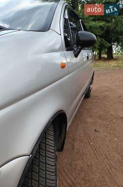 Хэтчбек Daewoo Matiz 2011 в 