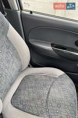 Хэтчбек Daewoo Matiz 2011 в 