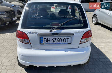 Хэтчбек Daewoo Matiz 2010 в 
