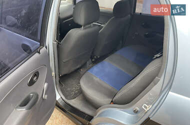 Хэтчбек Daewoo Matiz 2011 в 