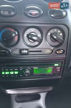 Хэтчбек Daewoo Matiz 2012 в 