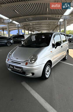 Хэтчбек Daewoo Matiz 2012 в 