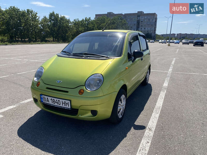 Хэтчбек Daewoo Matiz 2013 в 