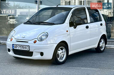 Хетчбек Daewoo Matiz 2012 в 
