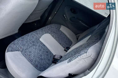 Хетчбек Daewoo Matiz 2012 в 