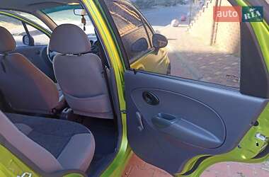 Хетчбек Daewoo Matiz 2012 в 