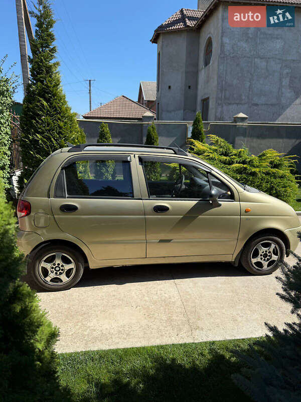 Хэтчбек Daewoo Matiz 2011 в Черноморске