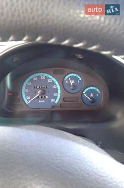 Хэтчбек Daewoo Matiz 2011 в 