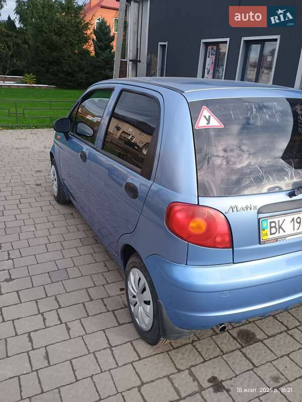 Хэтчбек Daewoo Matiz 2008 в Сарнах