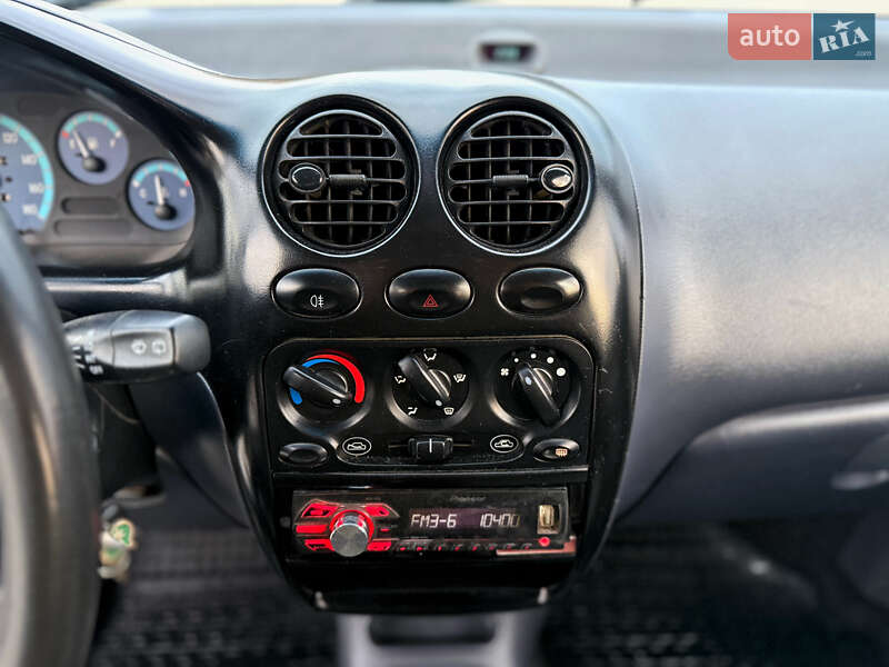 Хетчбек Daewoo Matiz 2006 в Чернівцях