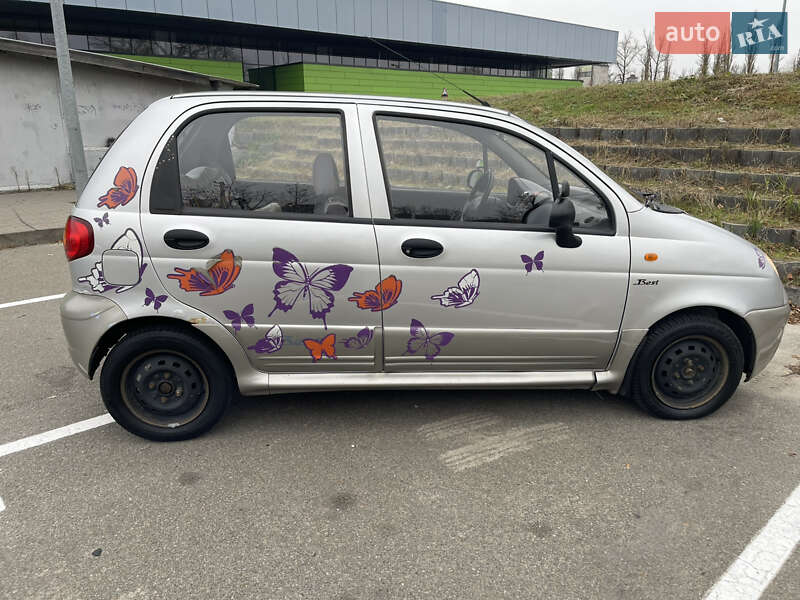 Хетчбек Daewoo Matiz 2010 в Києві