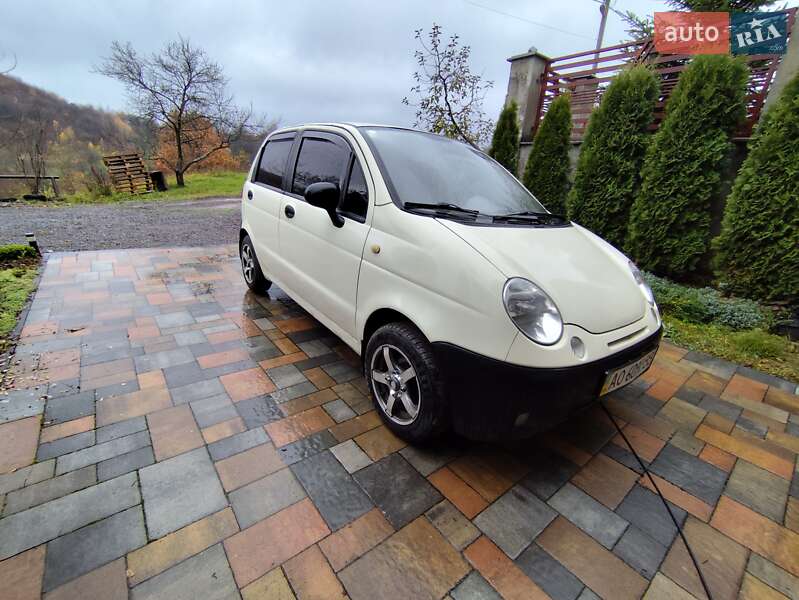 Хэтчбек Daewoo Matiz 2011 в Ужгороде