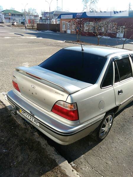 Седан Daewoo Nexia 2006 в Сумах