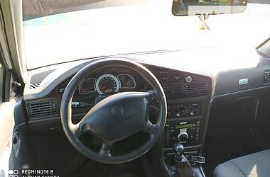 Седан Daewoo Nexia 2012 в 
