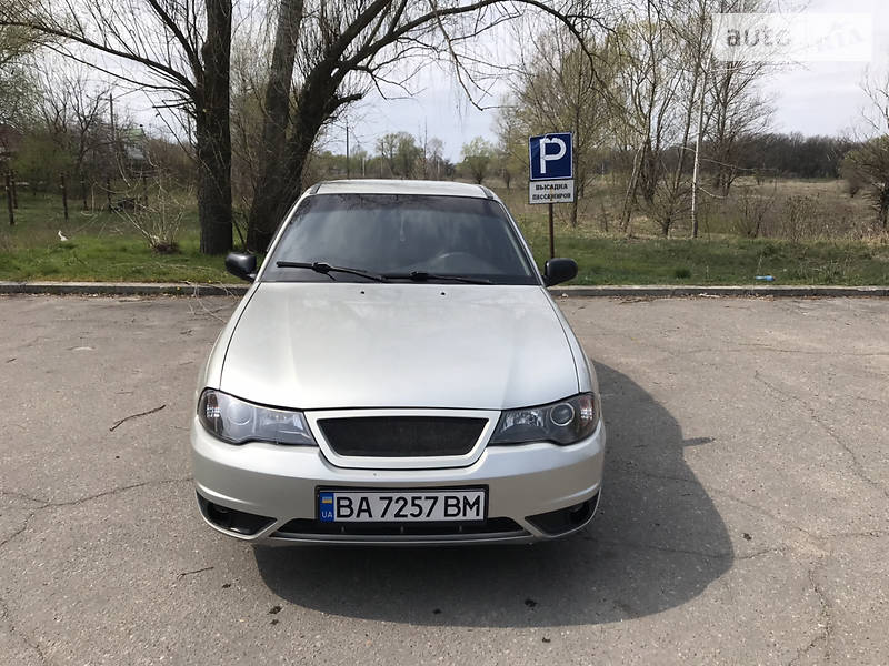 Седан Daewoo Nexia 2008 в Кременчуці