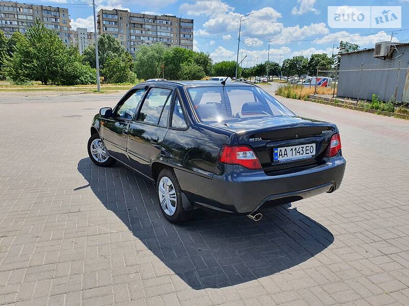 Седан Daewoo Nexia 2012 в Києві