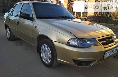 Седан Daewoo Nexia 2009 в Городенке