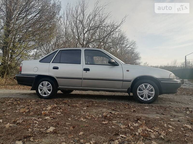 Daewoo Nexia