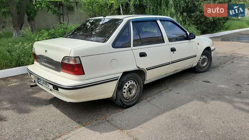 Седан Daewoo Nexia 2008 в Николаеве