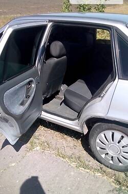 Седан Daewoo Nexia 2008 в 